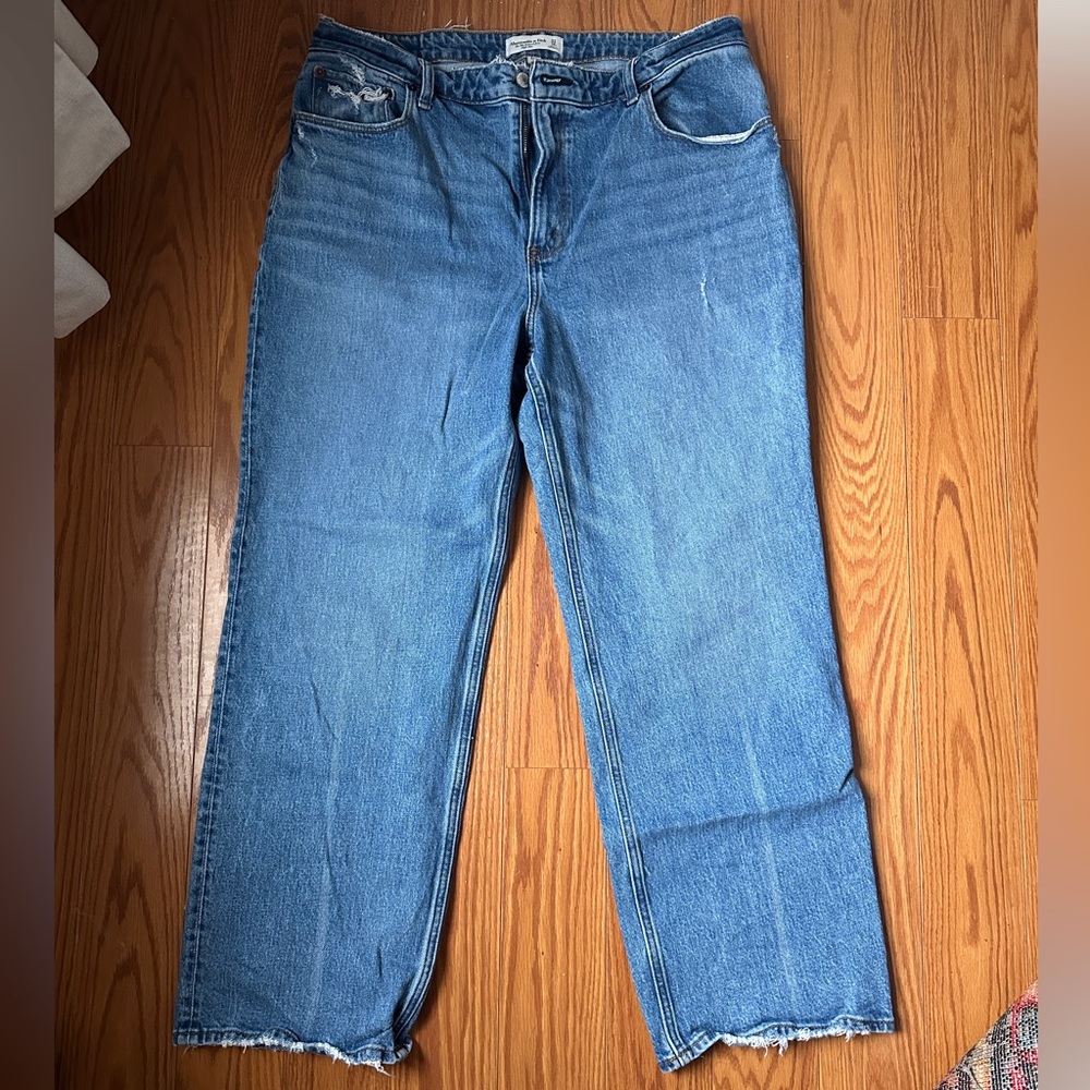 Abercrombie Curve Love 90s Relaxed High Rise Jean Sz 16s